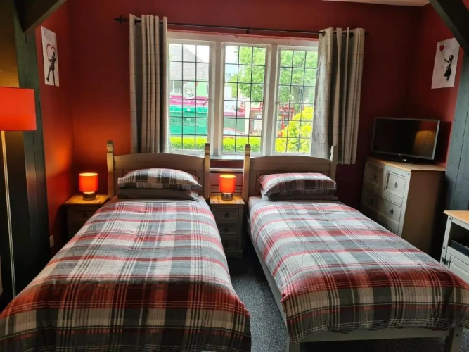Standard Twin room
