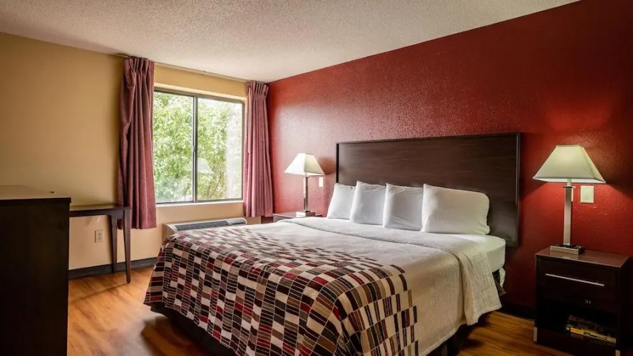 Quality Inn and Suites Airport