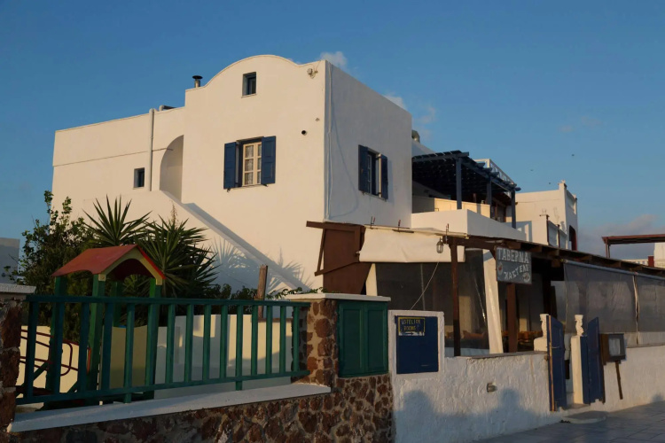 Stelios Rooms - Oia