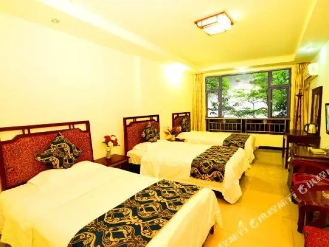 Standard Twin Family room