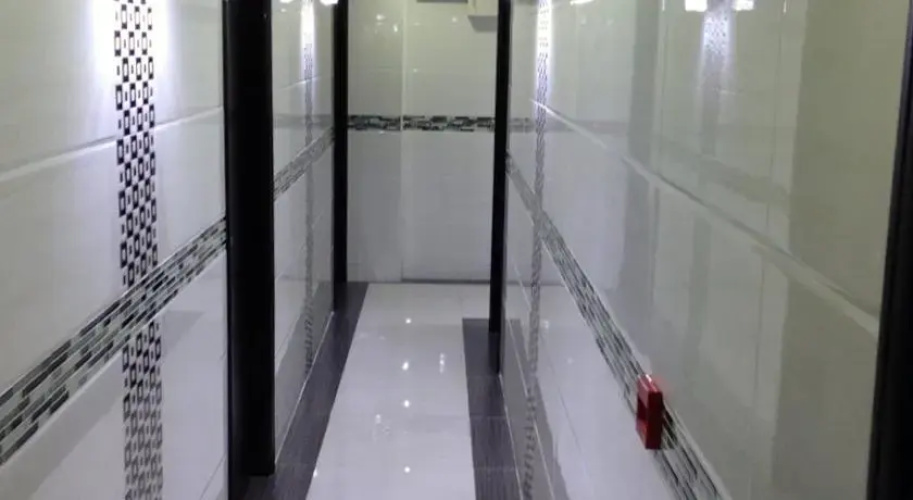 Canadian Hostel