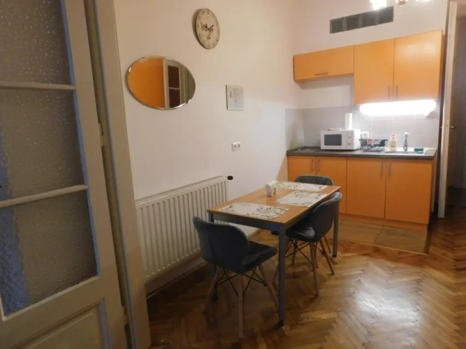 Apartment with balcony