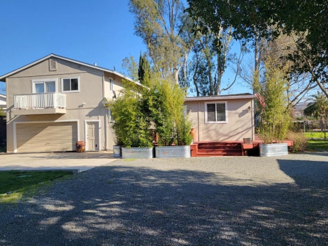 2 Bedrooms Cottage