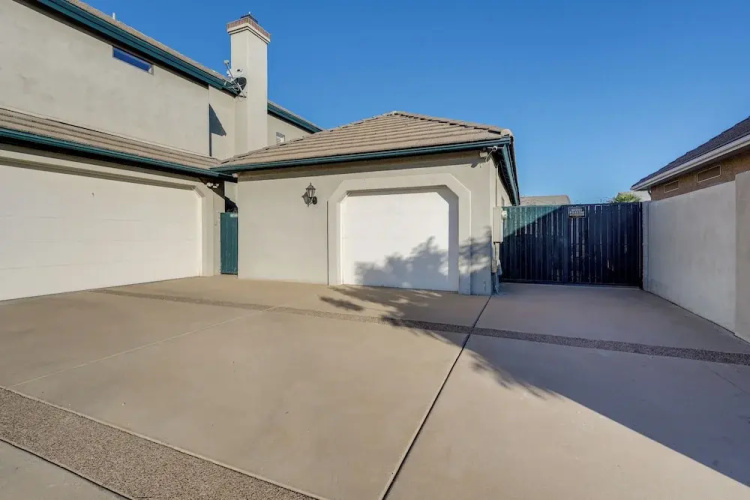 Private Pool & Hot Tub! Relaxing Mesa Apartment