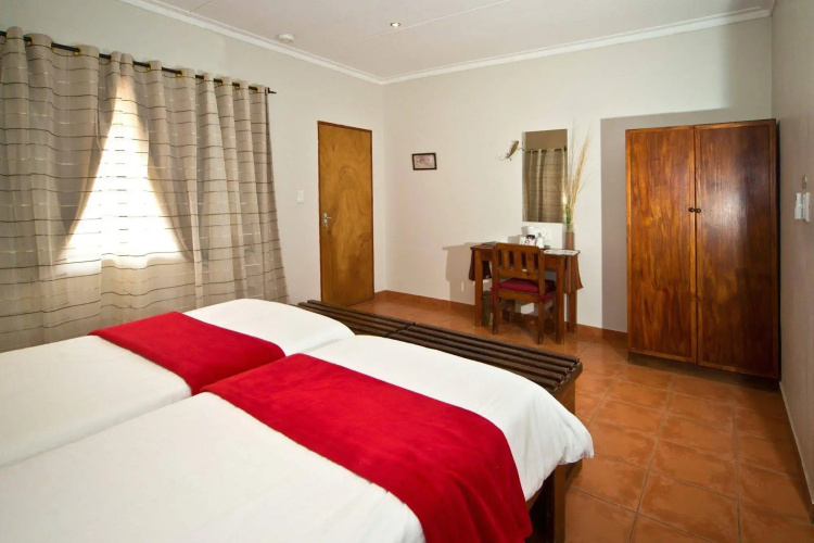 Namib Desert Lodge
