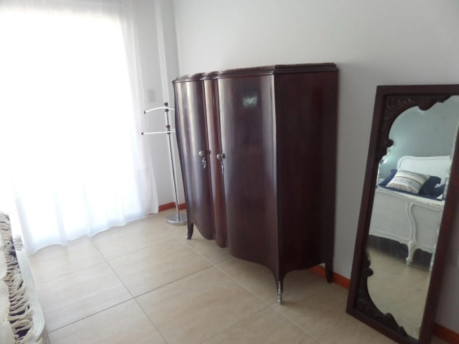 Francia Apartment II