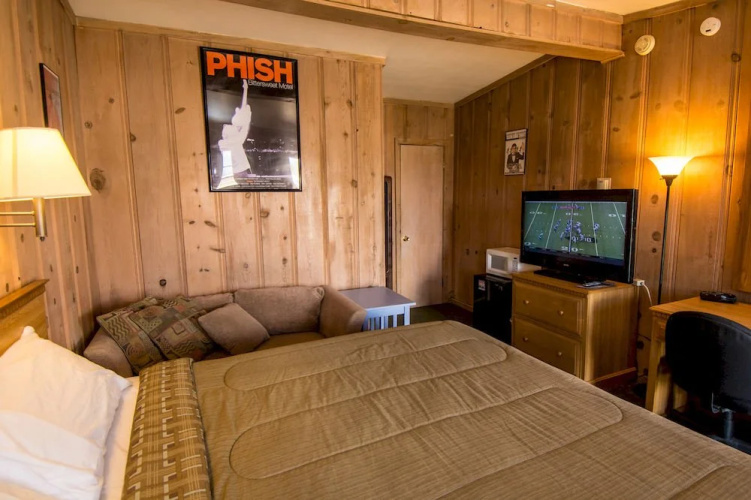 Sky View Motel