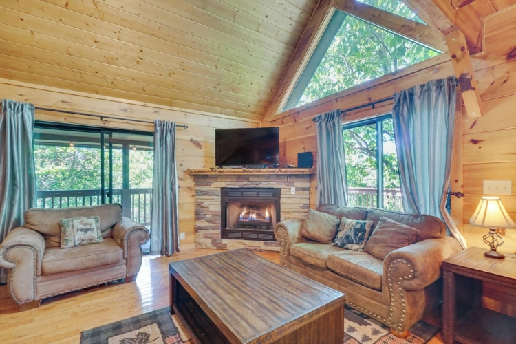 2 Bedrooms Cottage