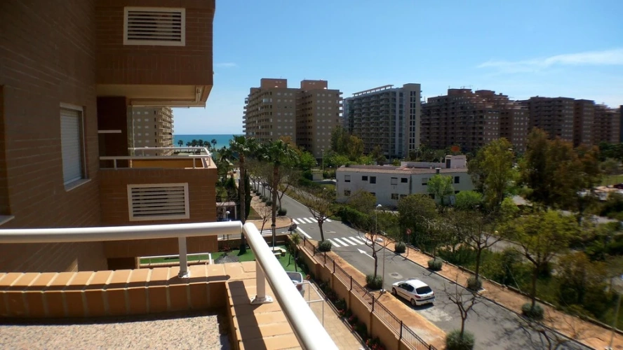 2 Bedrooms Apartment with balcony