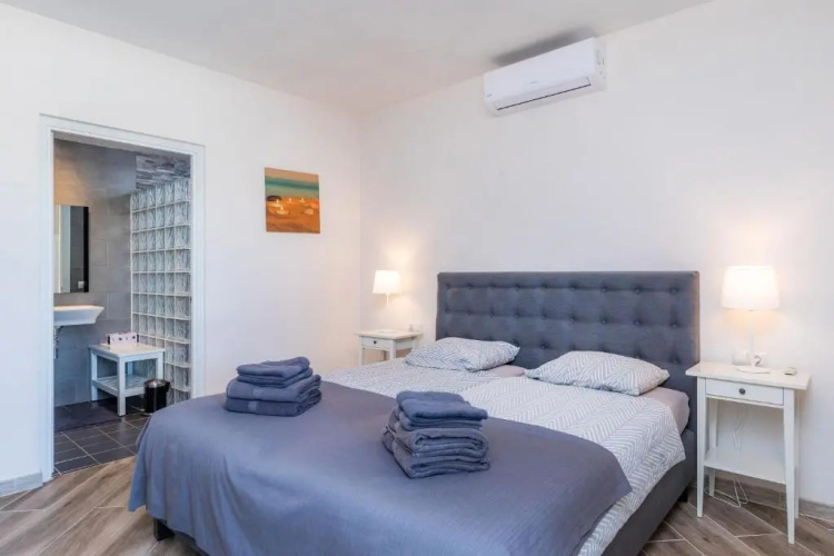 Beach Apartment 11