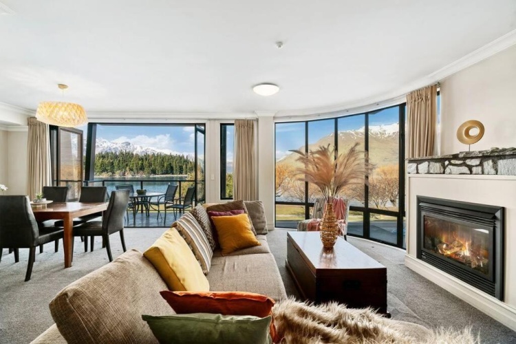 2 Bedrooms Double Apartment