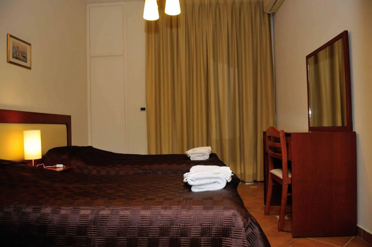 Casa Verde Suites