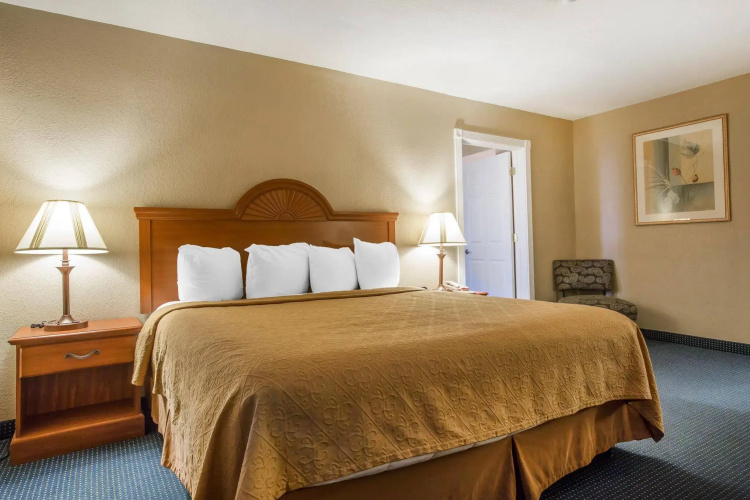Quality Inn
