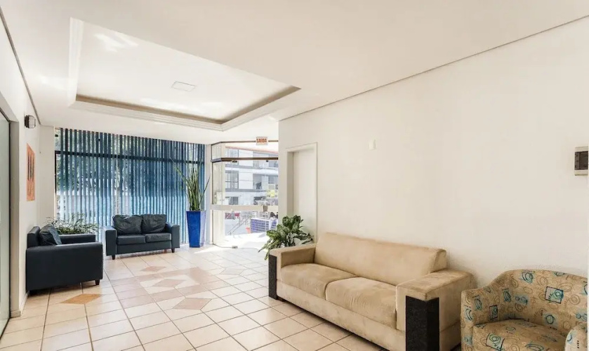 Apt w/BBQ 2BR 350m from beach Jurerê ADJ205