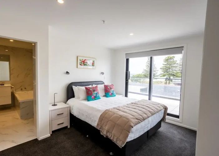 1 Bedroom Superior Apartment with sea view