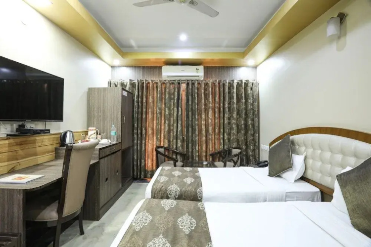 Le Grand Regency