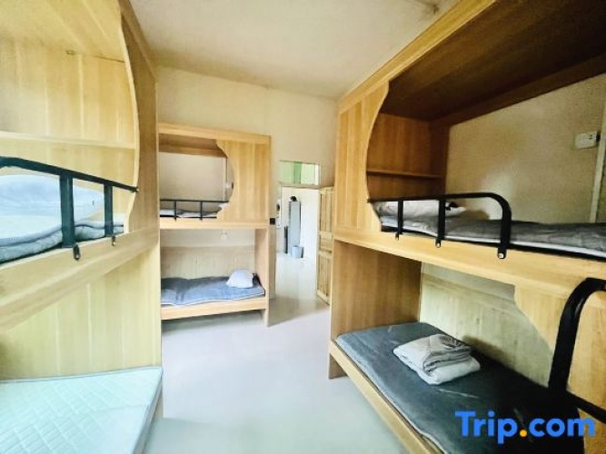 Bed in Dorm (male dorm)