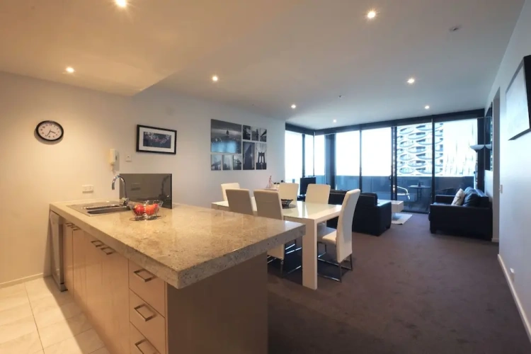 2 Bedrooms Executive Apartment with balcony