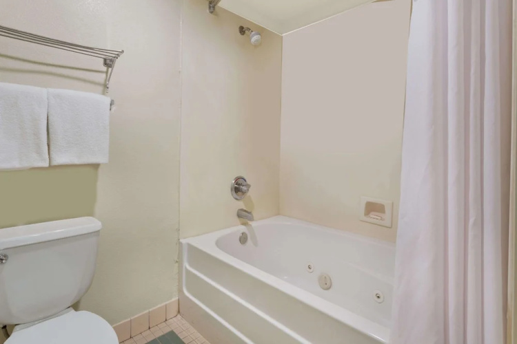 Days Inn Lathrop