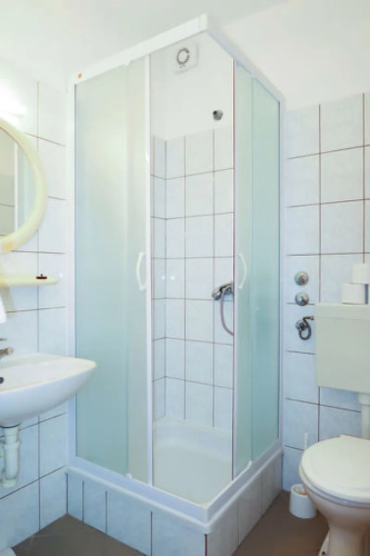 Apartment Dora Spiez 39648