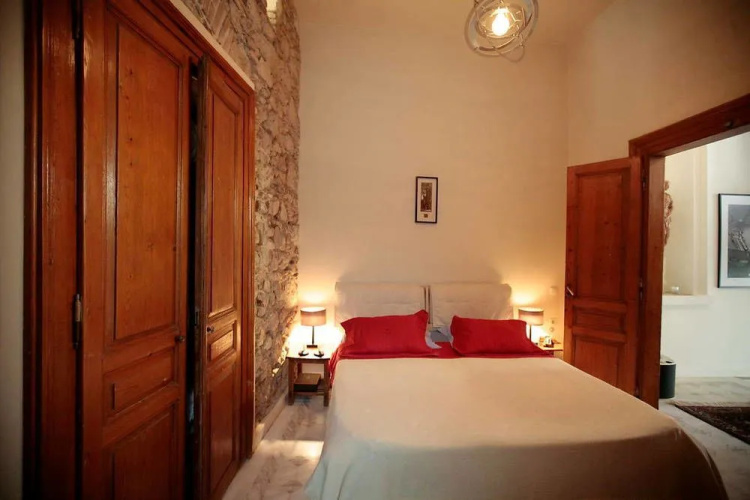 Unique neoclassical house under Acropolis