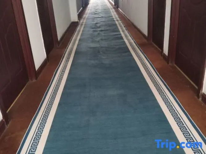 Haiyan South Hotel