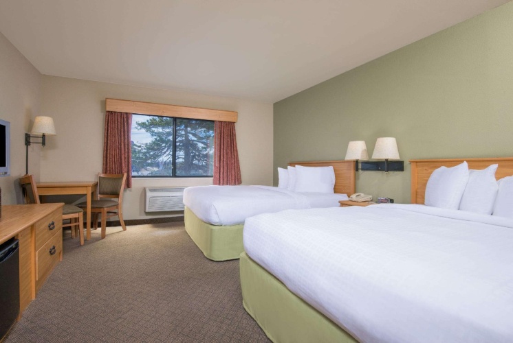 Quadruple Suite