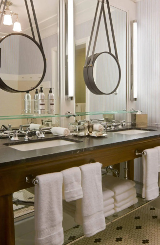 Hotel Jerome, Auberge Collection
