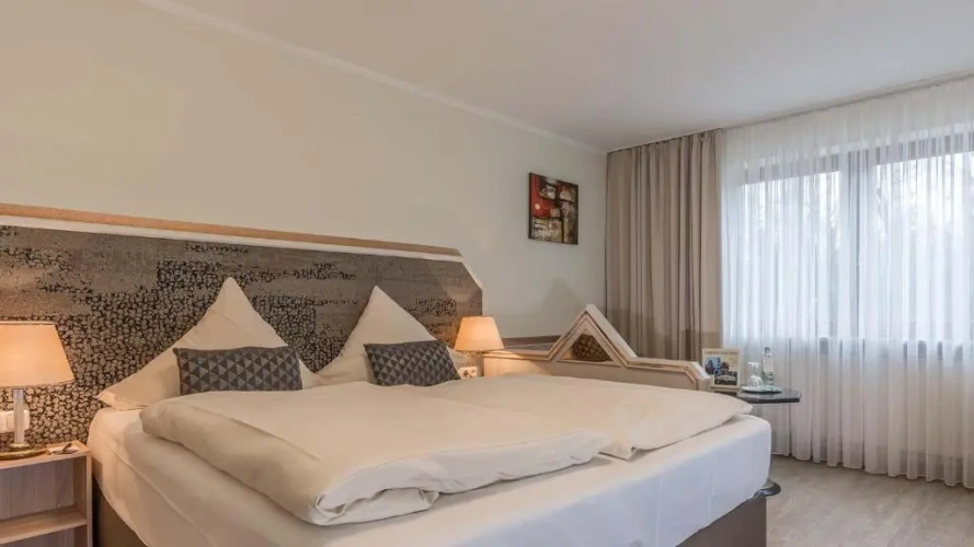 Deluxe Double room with garden view