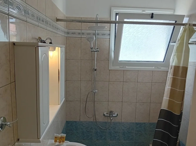 1 Bedroom Apartment with balcony and with sea view