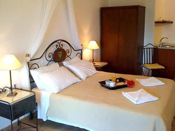 Hotel Kekrifalia