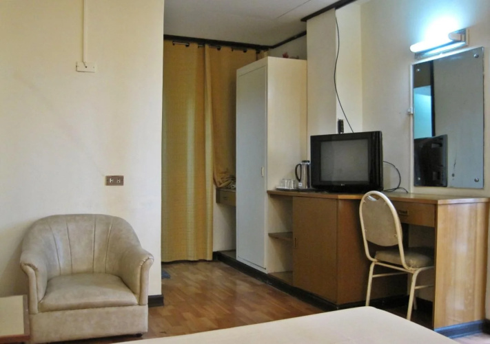 Skyrise Hotel