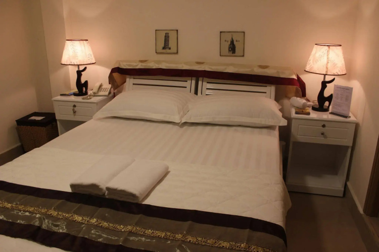 Legend Saigon Hotel