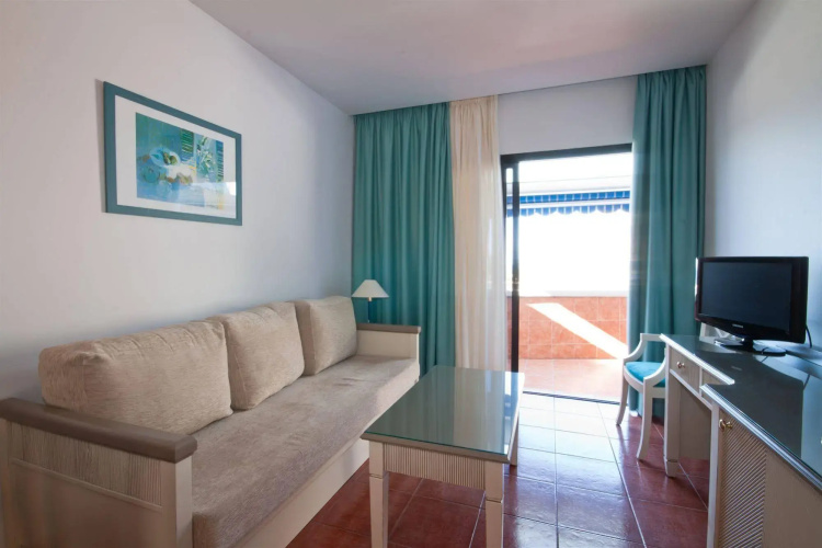 Amadores Beach Apartments