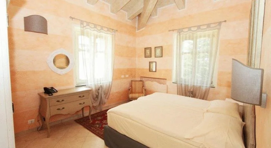 Hotel Villa Morneto