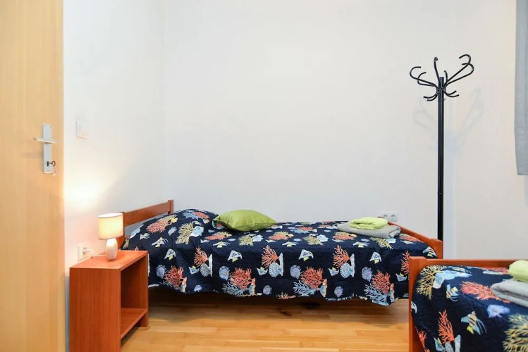 Apartment 1100