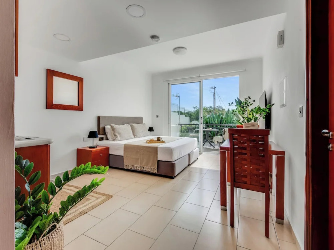 Sanders Seaview Paphos
