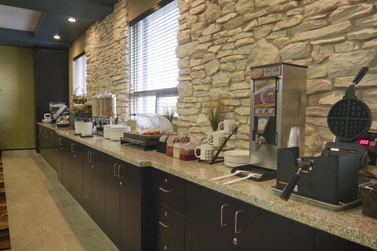 Best Western Plus Sherwood Park Inn & Suites photo 29