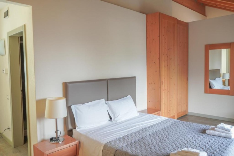 Junior Suite with balcony and with view