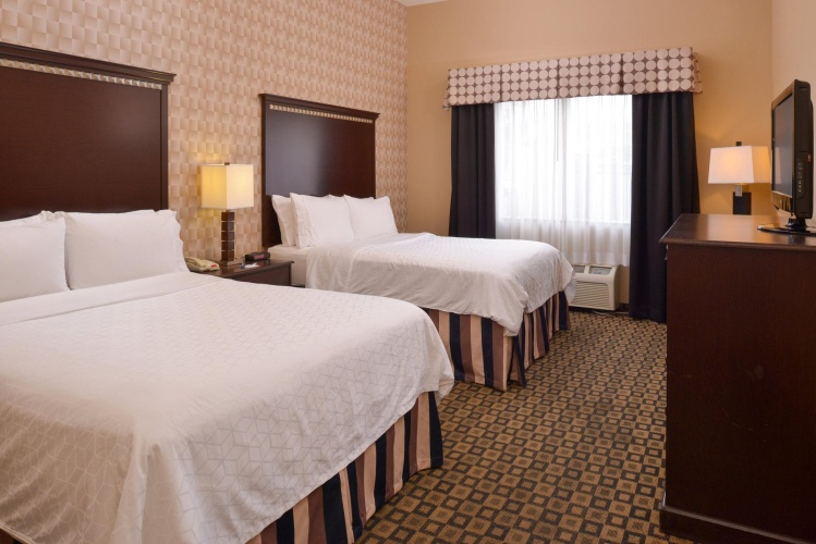 Quadruple Suite