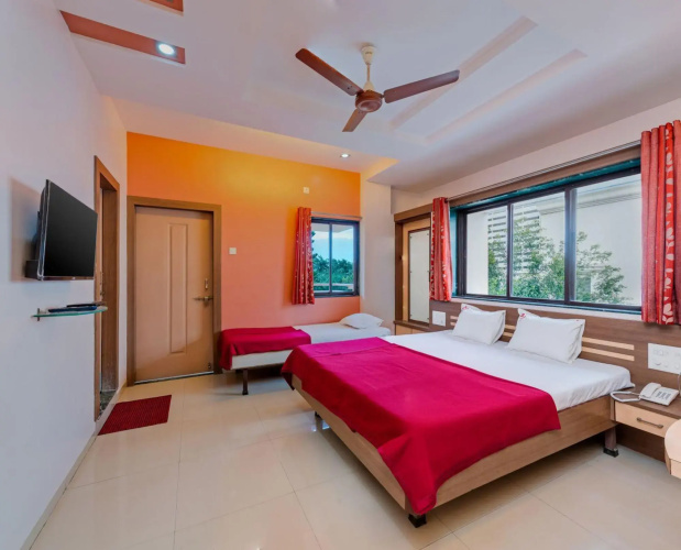 Hotel Sai Prarthana