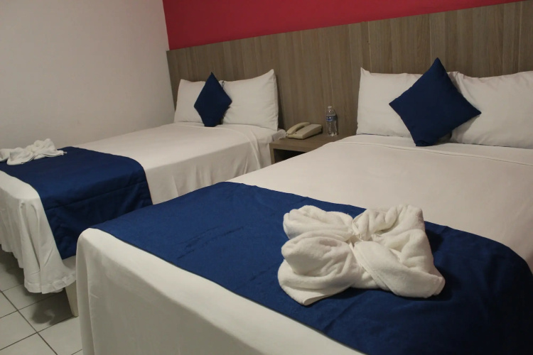 Hotel Santa Cruz Juchitan