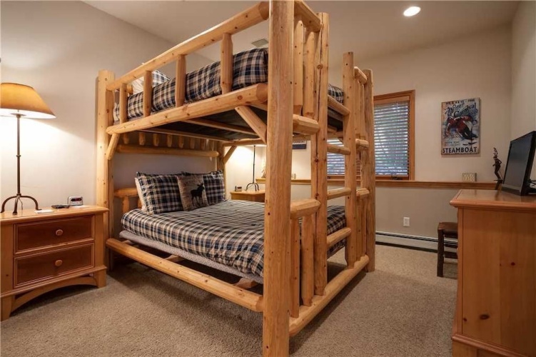 Evergreen Townhome #1