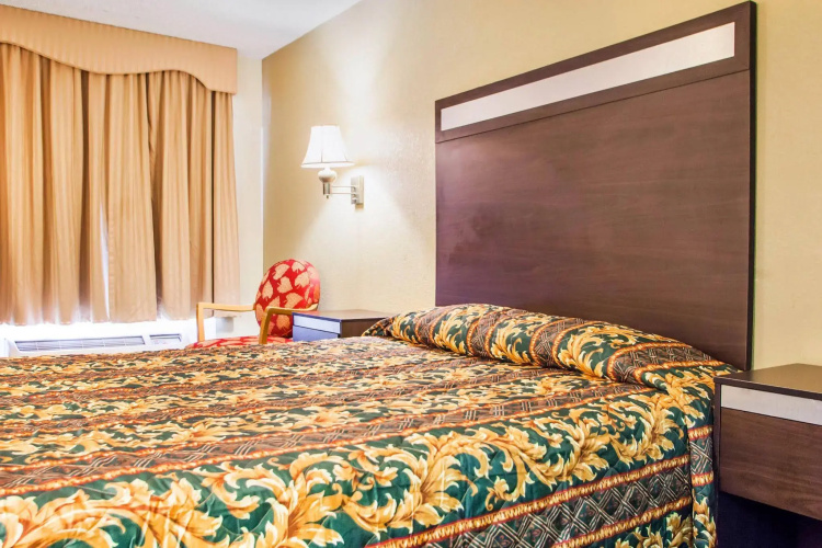Rodeway Inn Mount Laurel Hwy 73