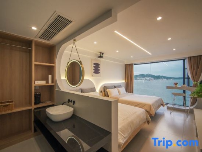 Standard room with sea view