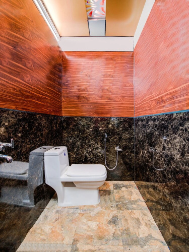 OYO 18561 Hotel Athiti