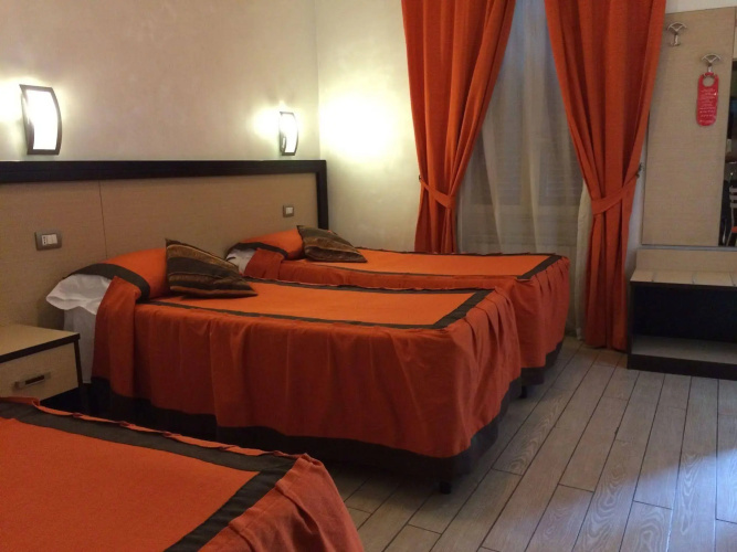 Rental in Rome 2000