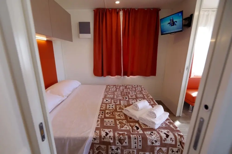 Deluxe Double Mobile Home