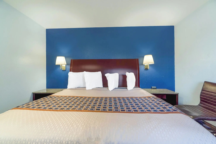 Budget Inn By OYO Frederick Us-183