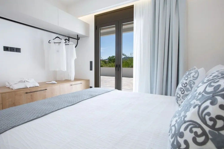 Executive Basement Suite
